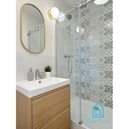 Appartement Seredino Navy Apartment- Modern Comfort In A Quiet Location, 5 Minutes To Old Town & Seaside Gdańsk