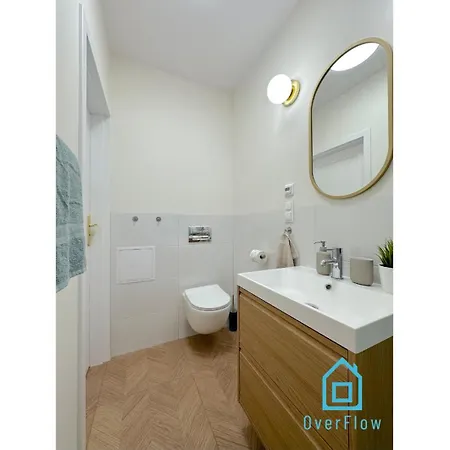 Appartement Seredino Navy Apartment- Modern Comfort In A Quiet Location, 5 Minutes To Old Town & Seaside *